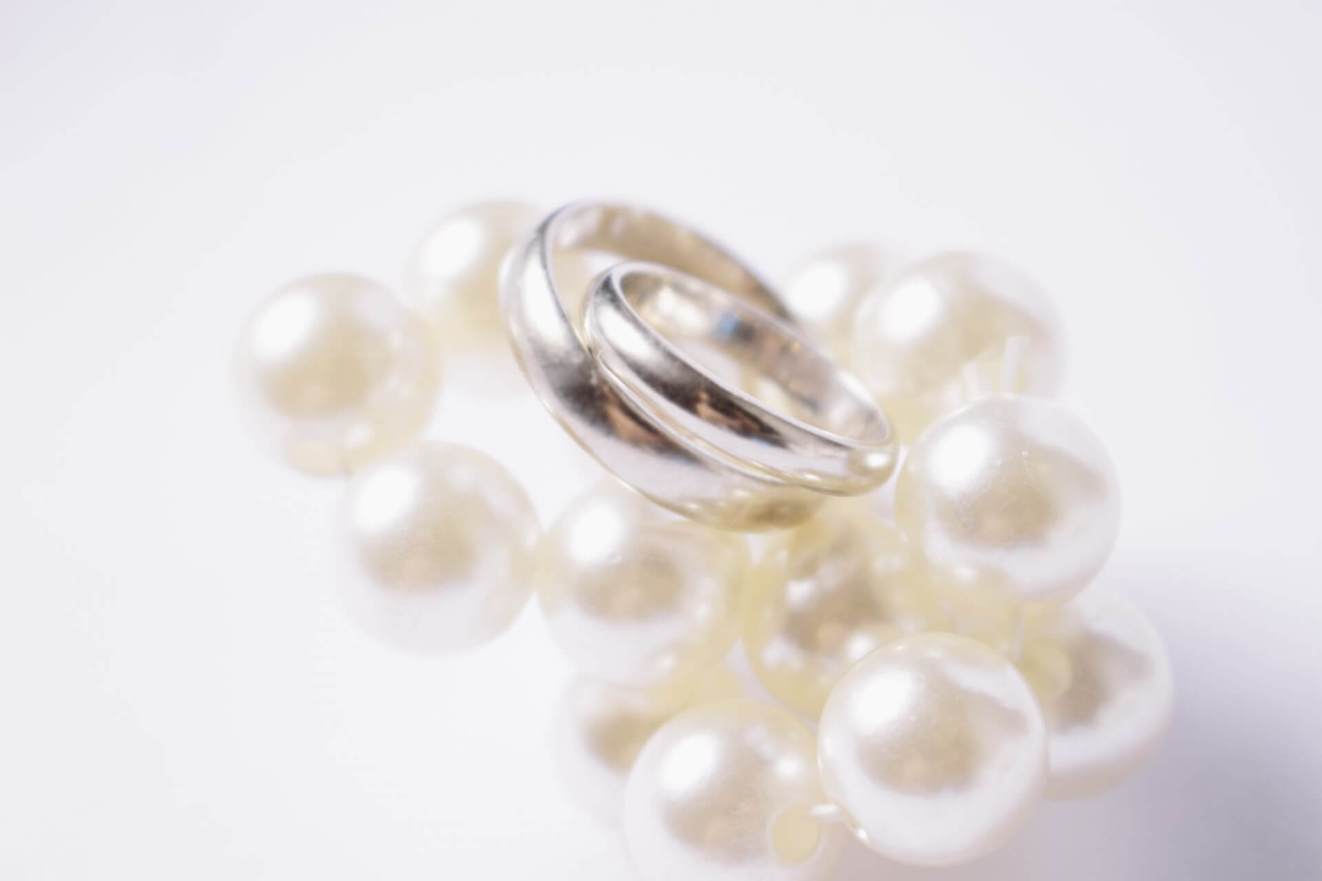 真珠婚 結婚30年目の贈り物 | Pearl for Life -真珠で彩る豊かなくらし