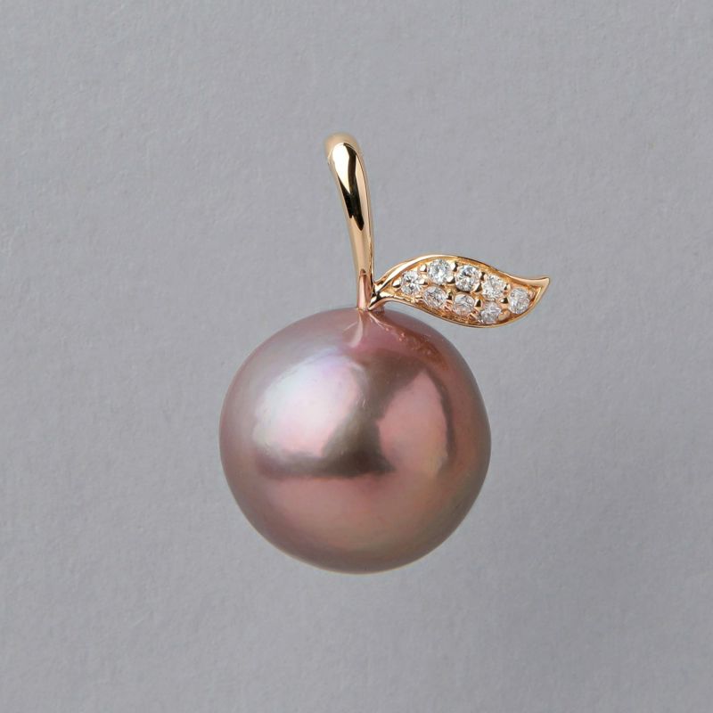新品未使用☆淡水パールのペンダント　ピンク　K18WG  真珠　ネックレスまるの真珠