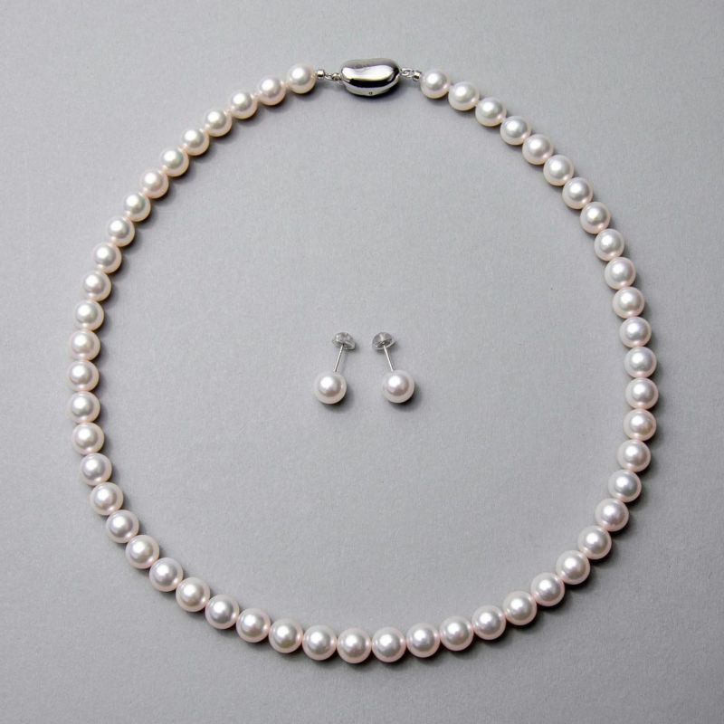 《隣と差がつく》 あこや真珠 パールネックレス＆ピアス 2点セット 7.5-8.0mm BBB～C  真珠ピアス イヤリング [n2][人気 ロングセラー]（真珠ネックレス パール アコヤ本真珠）（冠婚葬祭 フォーマル 入学式 卒業式 成人式）