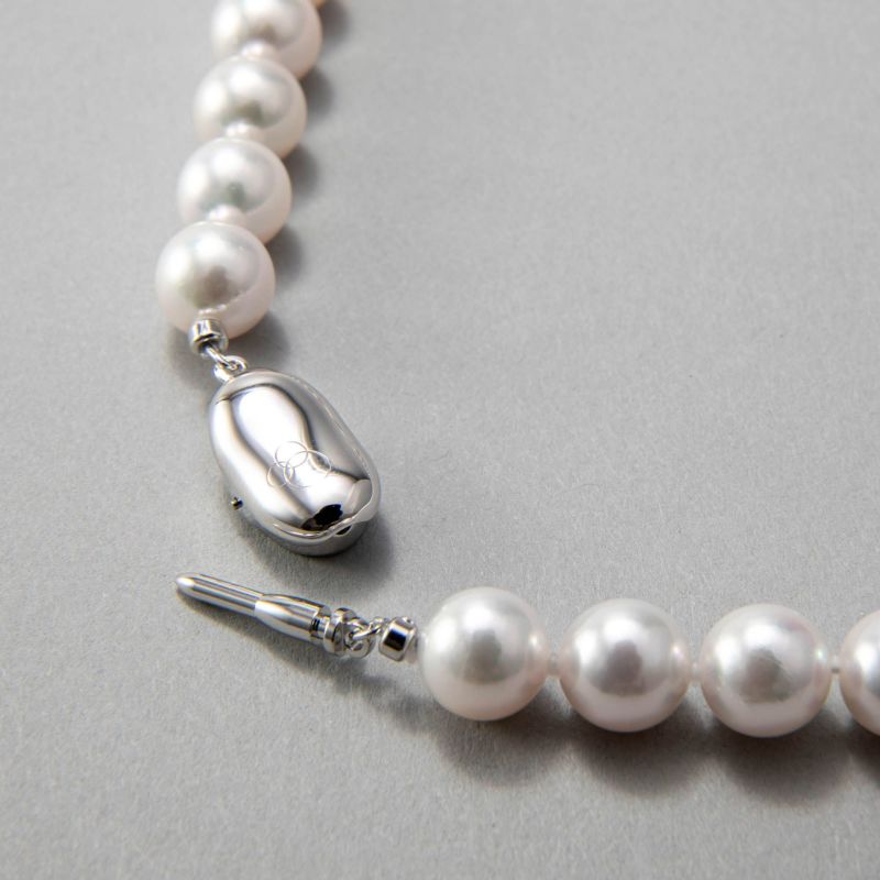 《隣と差がつく》 あこや真珠 パールネックレス＆ピアス 2点セット 8.0-8.5mm A～BBB～C  真珠ピアス イヤリング [n2][人気 ロングセラー]（真珠ネックレス パール アコヤ本真珠）（冠婚葬祭 フォーマル 入学式 卒業式 成人式）