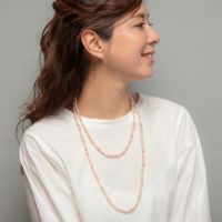 経典 淡水真珠 ロングネックレス 5.5-6.5mm 120cm | 淡水真珠ネックレス アンバー、琥珀