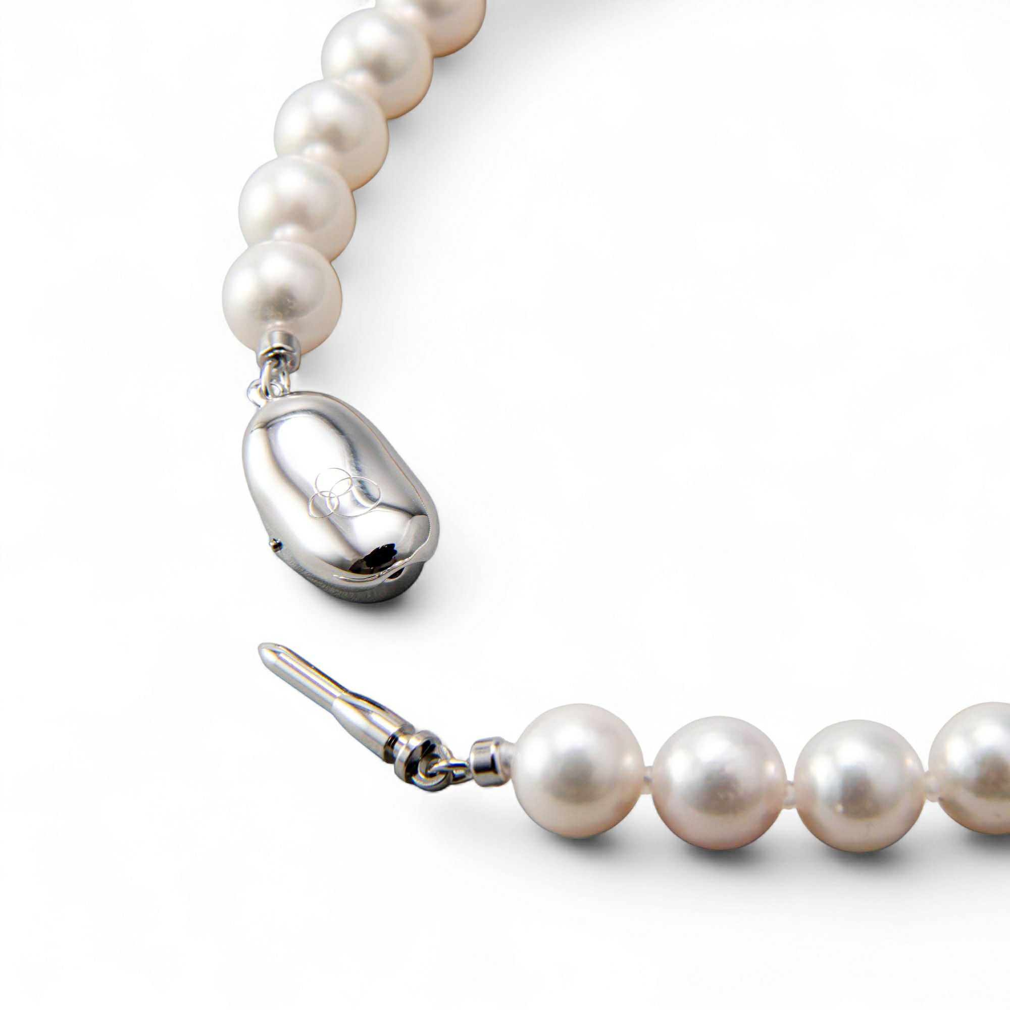 あこや真珠 ネックレス セット(ピアス/イヤリング付き) 8.5-9.0mm B～CB～CB～C 《冠婚葬祭におすすめ》 本真珠 2点セット[n2][人気 ロングセラー]（パールネックレス 真珠ネックレス）（冠婚葬祭 フォーマル 入学式 卒業式 成人式）