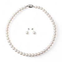 あこや真珠 ネックレス セット(ピアス/イヤリング付き) 8.0-8.5mm　B～CB～CB～C 《冠婚葬祭におすすめ》 本真珠 2点セット[n2][当店人気No.1 ロングセラー]（パールネックレス 真珠ネックレス）（冠婚葬祭 フォーマル 入学式 卒業式 成人式）
