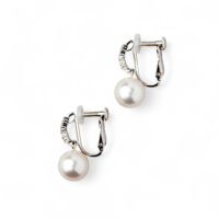 オーロラ花珠真珠 イヤリング8.0-8.5mm K18WG [WSP] | 花珠真珠ピアス