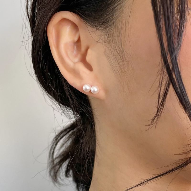 雑誌掲載★あこや真珠 ダブルパールピアス スタッド ～Carina(カリーナ)～ ホワイト系 5.5-6.0mm K14WG/K18 【GINGERmirror(2016年冬号)】[★イヤリング変更可][n4]（真珠 ピアス）トレンド 6月誕生石