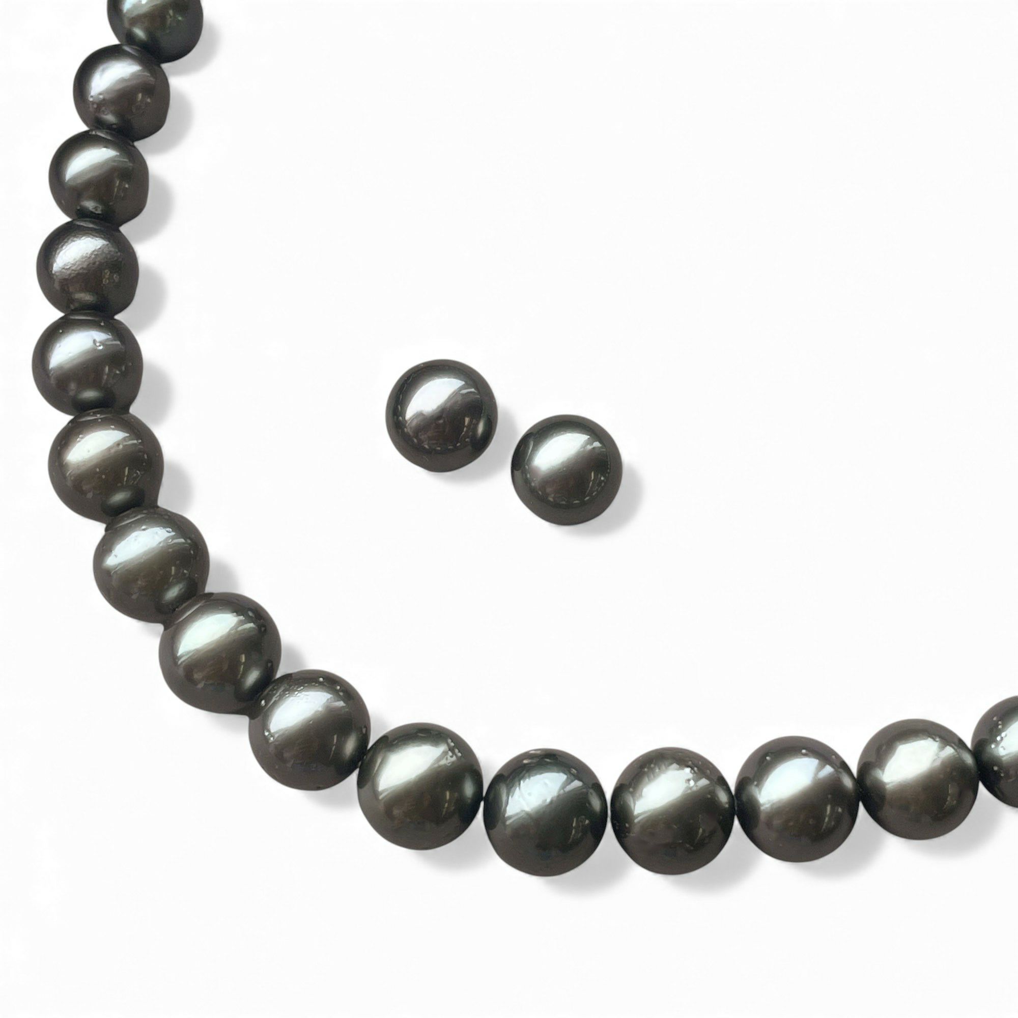 タヒチ黒蝶真珠ネックレス