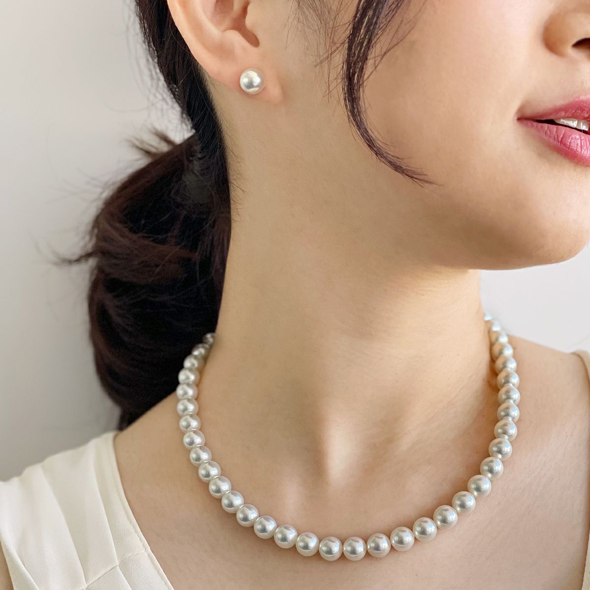 オーロラ花珠真珠 無調色 ネックレス 2点セット 8.5-9.0mm ホワイト系(ナチュラル) ≪ハイクオリティ花珠≫ 高品質 AAA 花珠鑑別書付  パールネックレス パールピアス イヤリング [n5]（真珠ネックレス アコヤ真珠 本真珠）