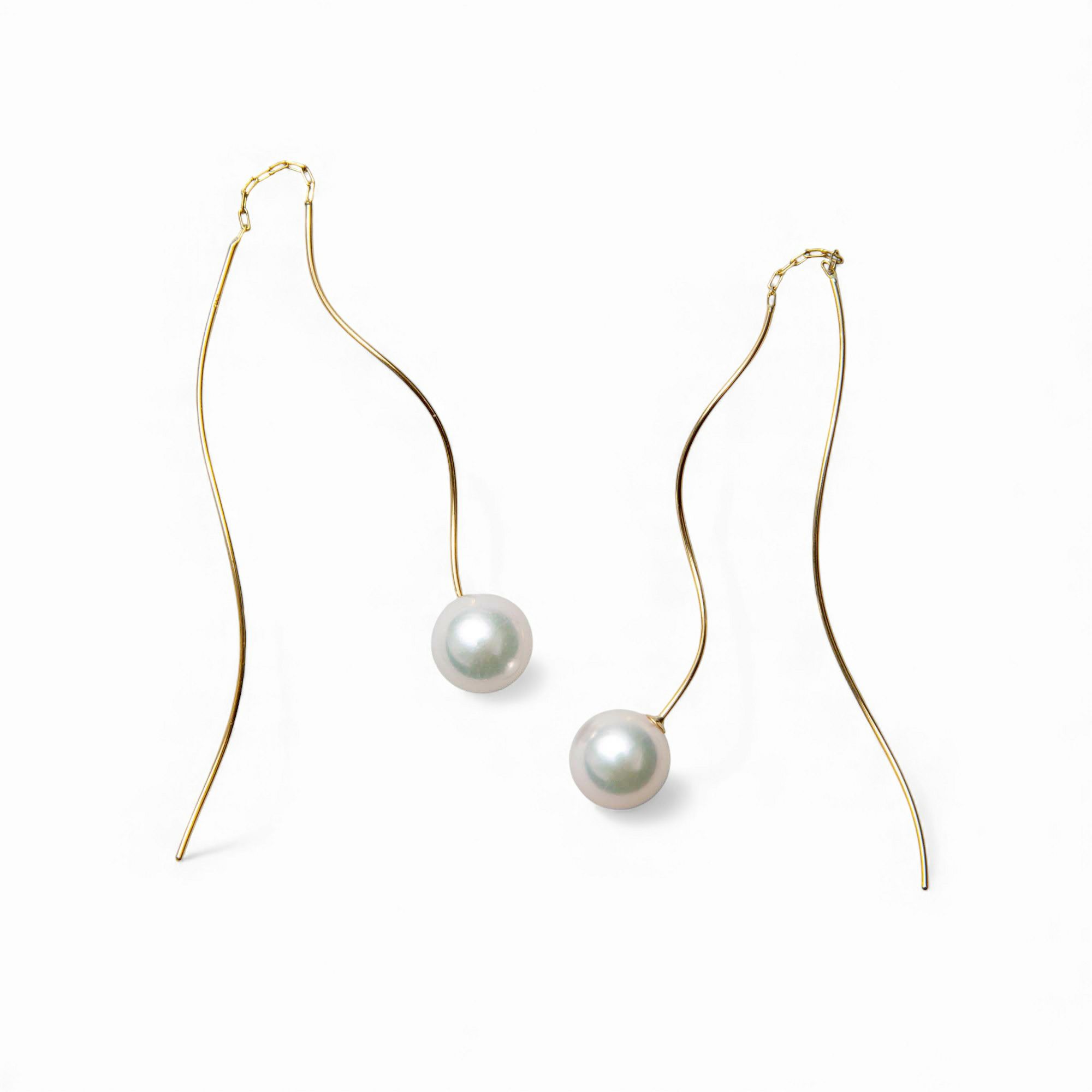 トレンド感たっぷりの新デザイン登場☆あこや真珠 ウェーブデザイン パールピアス ～Foglia(フォリア)～ ホワイト系 7.5-8.0mm K14WG/K18YG/K18PG [n4]6月誕生石