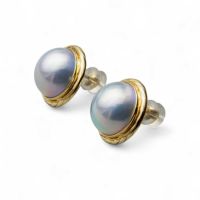 専用です。pt850マべパールピアス PEARLS and DIAMONDS / マベパールピアス