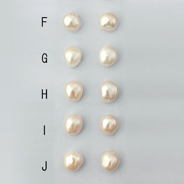 淡水真珠 大粒バロックパール 選べるパールピアス イヤリング ～unique(ユニーク)～ ホワイト系 12-13mm A～BC  K18（本真珠）[n2]（トレンド おしゃれ　カジュアル 大珠）