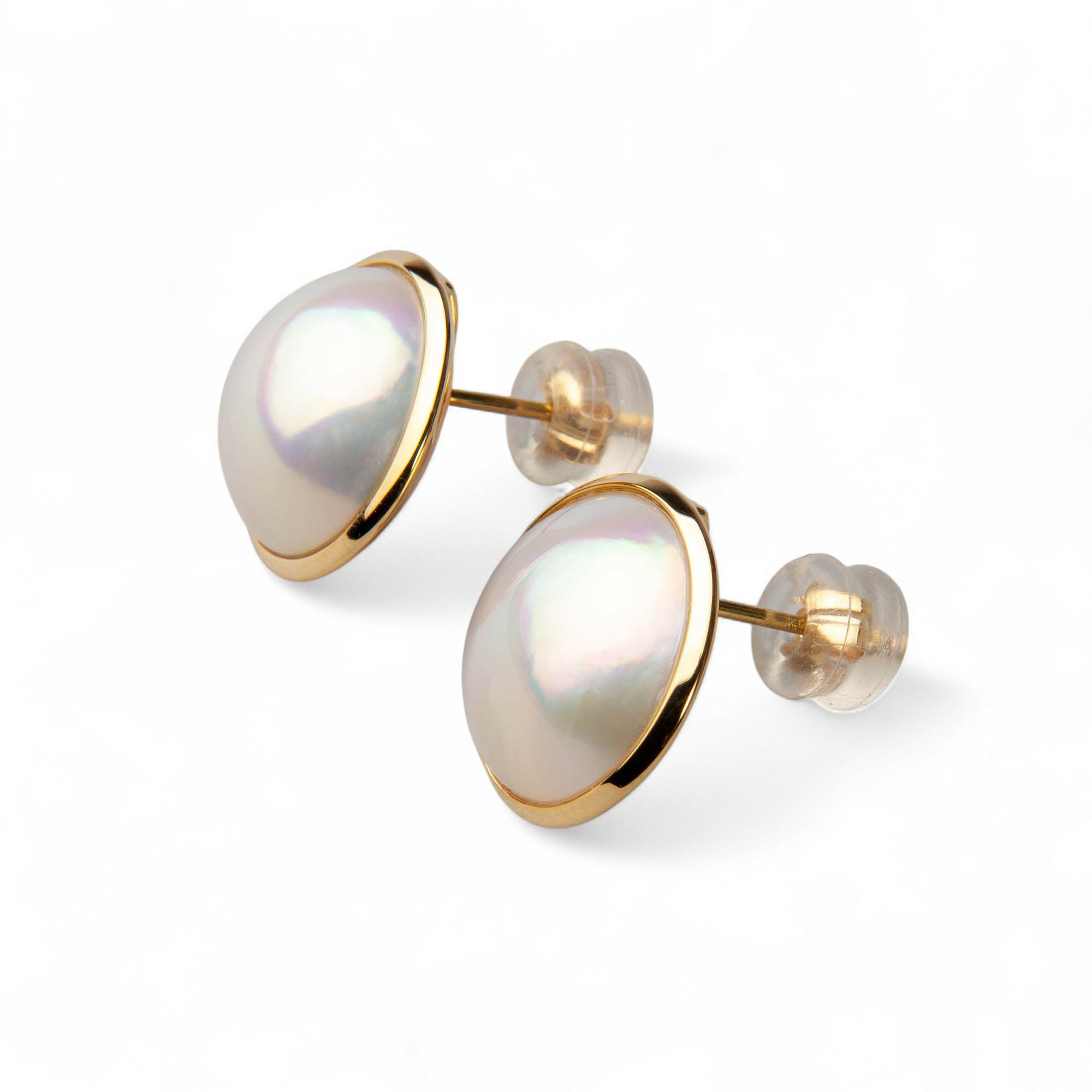 マベ真珠 ピアス オーロラホワイト系 13mmUP AAA～B 半円 K18YG