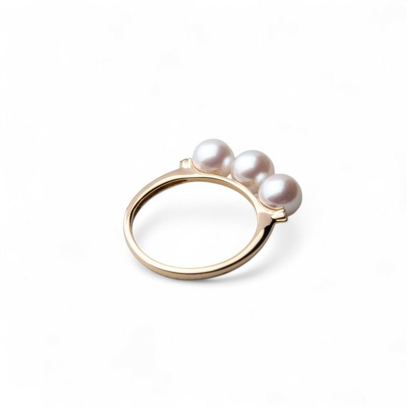あこや真珠 トリプルパールリング ～Carina(カリーナ)～ ホワイト系 5.5-6.0mm K10WG/YG
