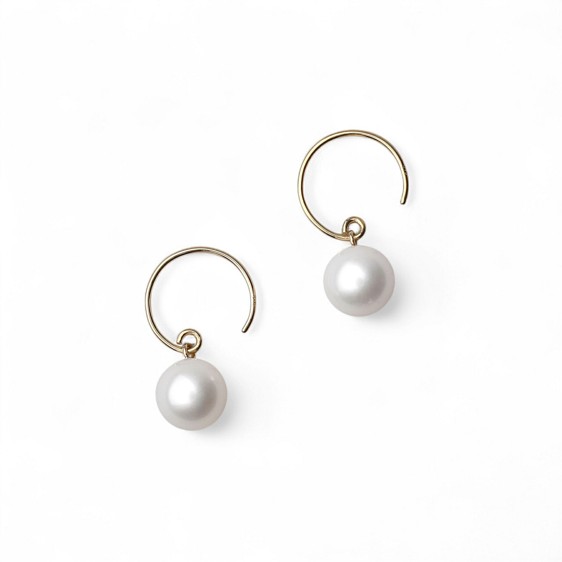 あこやリングフックピアス　7.5-8.0mm