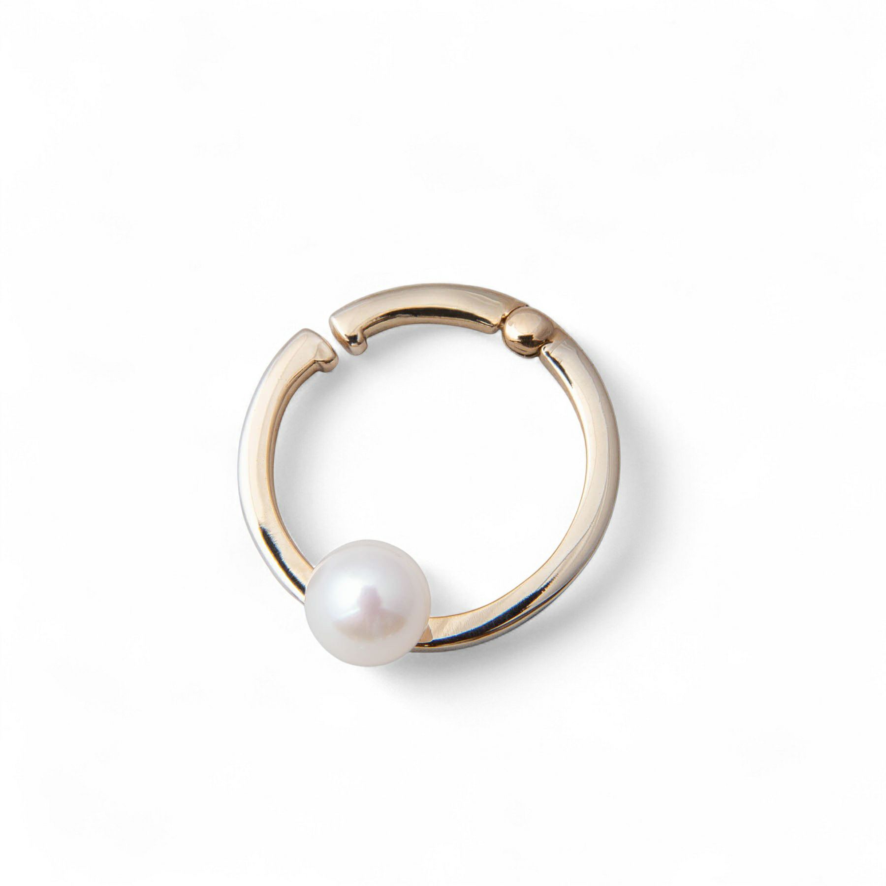 あこや真珠5.5mm イヤカフ/リングイヤリング K10YG