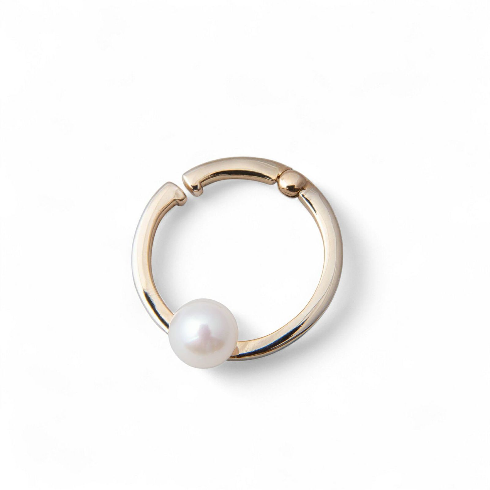 あこや真珠5.5mm イヤカフ/リングイヤリング K10YG