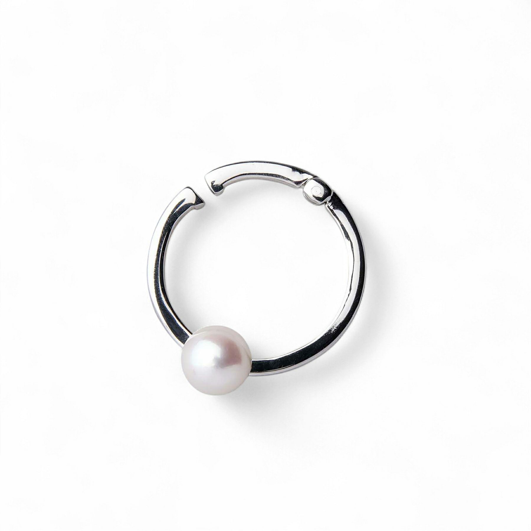 あこや真珠5.5mm イヤカフ/リングイヤリング K10WG