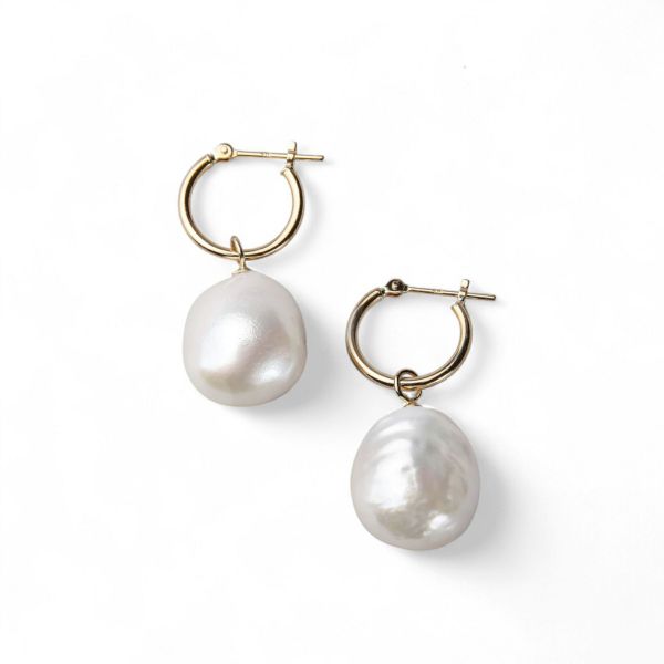 Unique+ 淡水真珠 ピアス11-12mmUP K18YG バロック