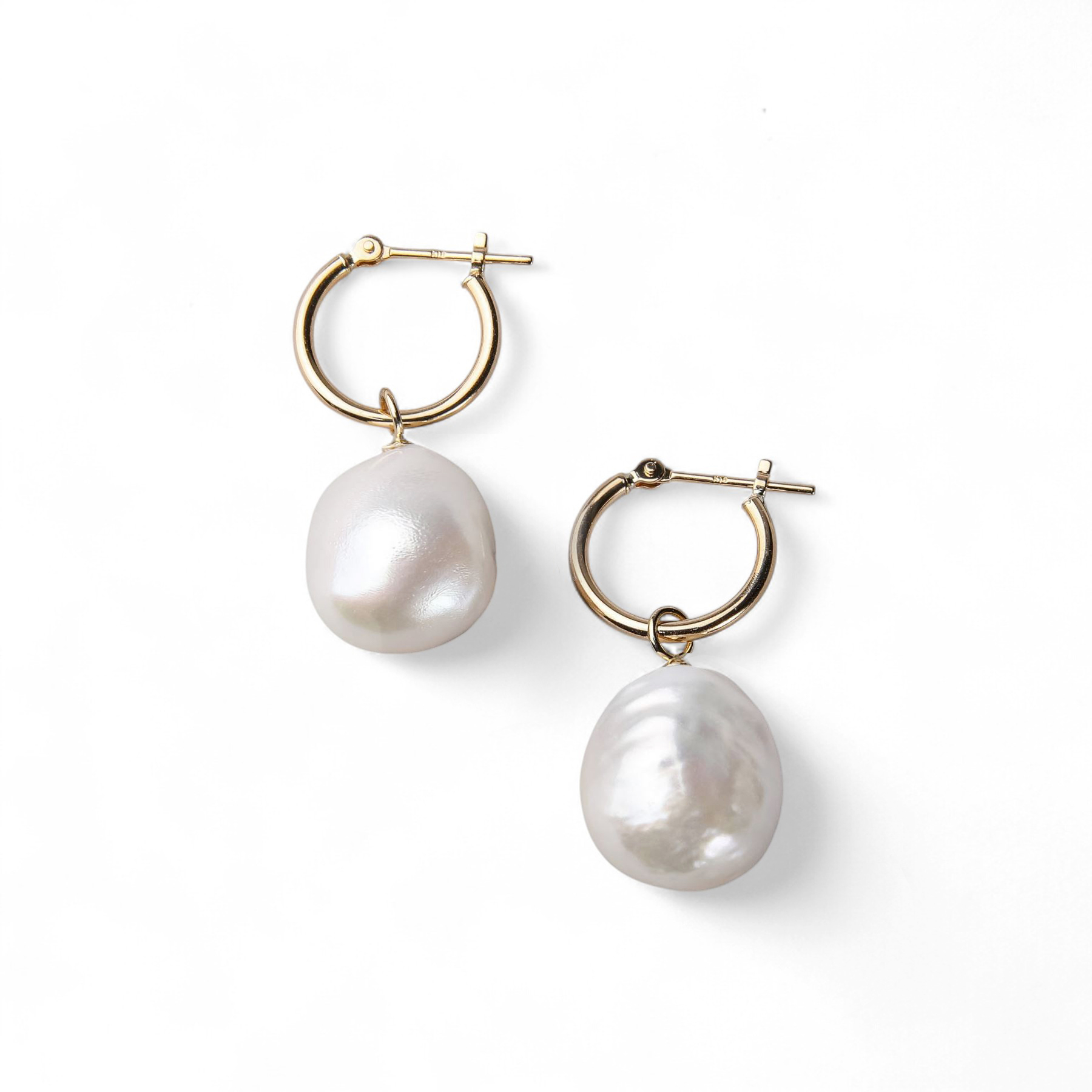 Unique+ 淡水真珠 ピアス11-12mmUP K18YG バロック