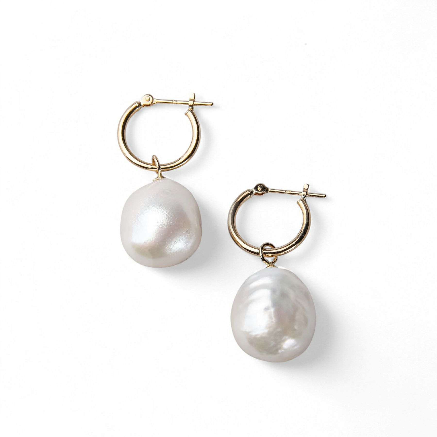 Unique+ 淡水真珠 ピアス11-12mmUP K18YG バロック