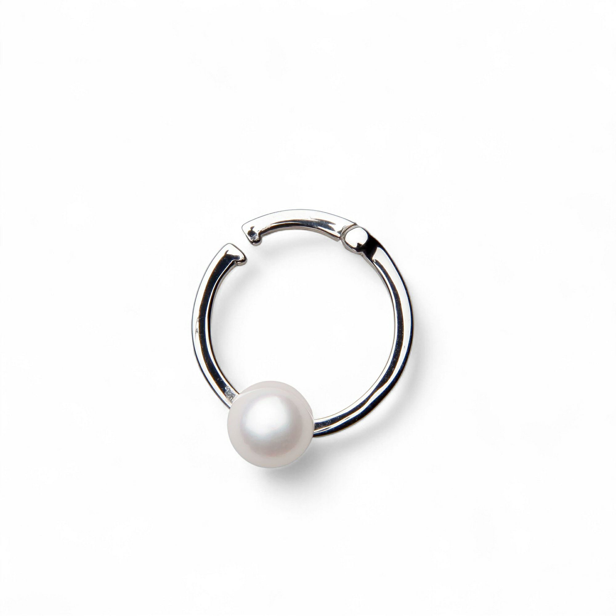 Carina あこや7mm イヤカフ片耳 K10WG　白/黒