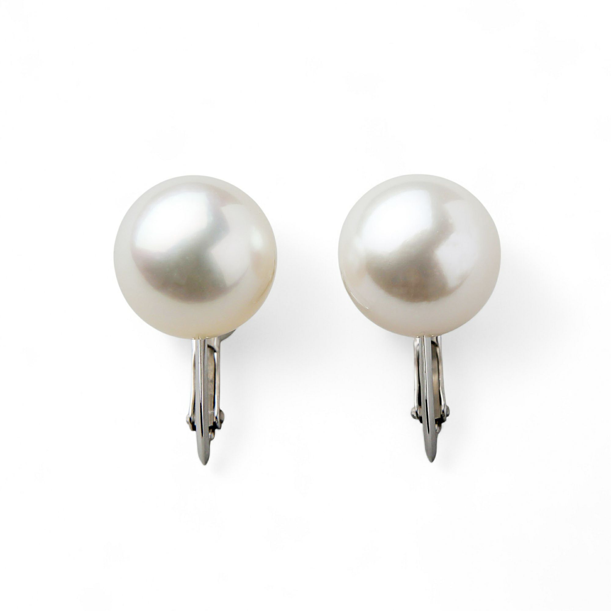 LUXE あこや無調色9mm　イヤリング