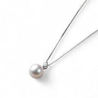 WEB限定】《母の日父の日・敬老の日に》あこや真珠 ダイヤペンダント