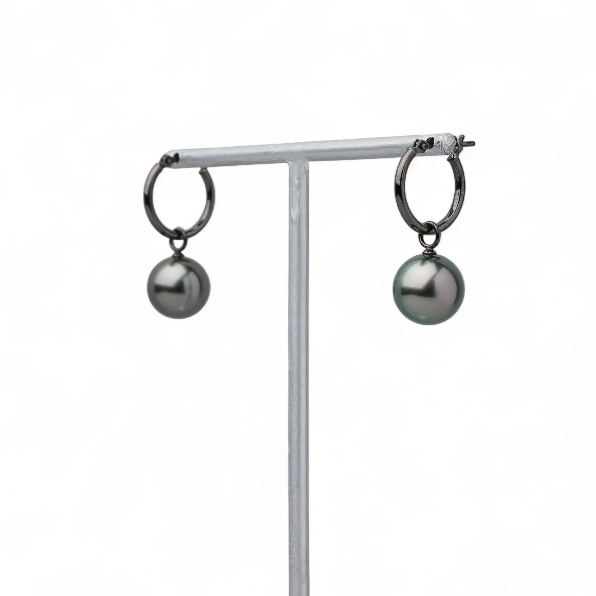 タヒチ黒蝶真珠 フープピアス9mmUP K14WG ブラック