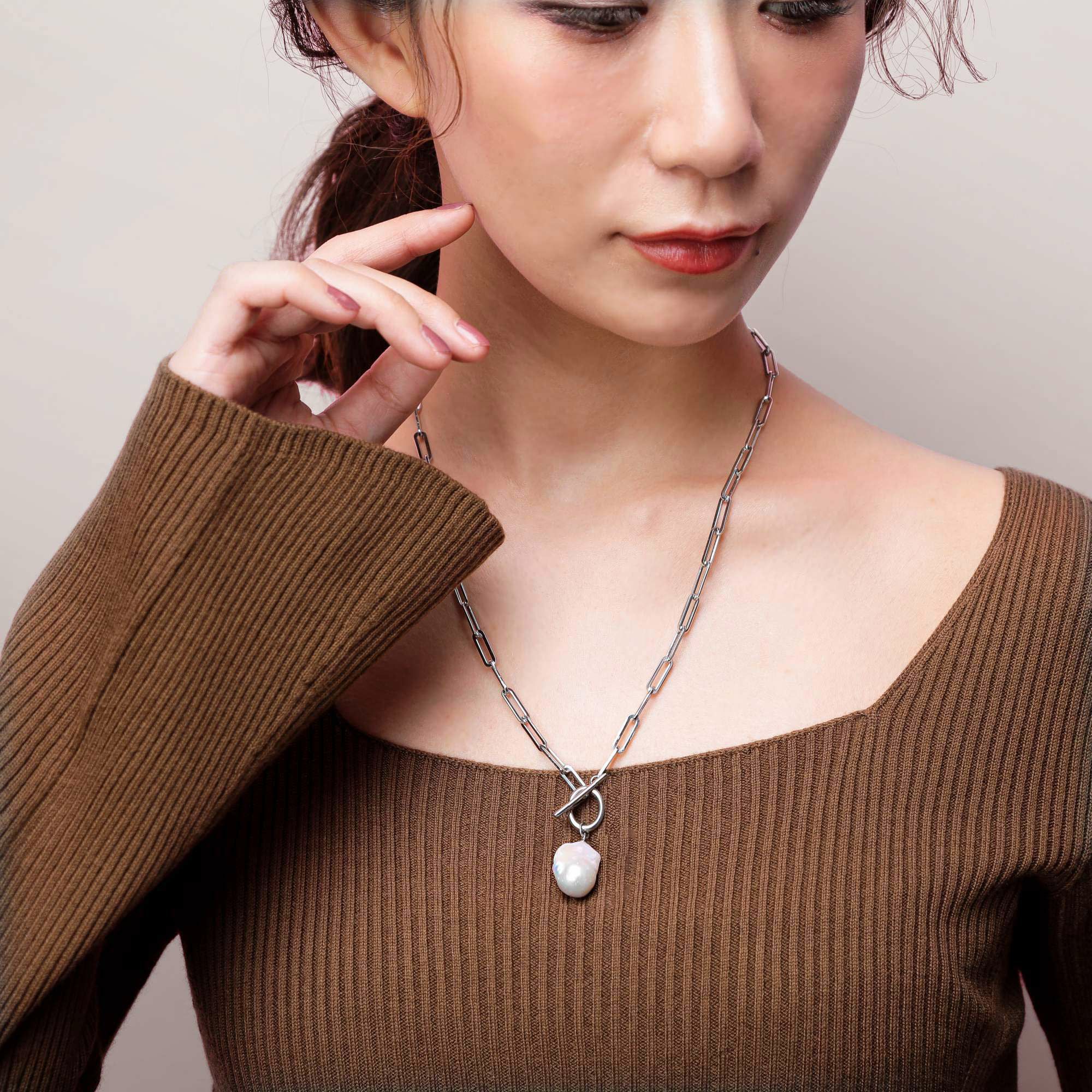 【WEB限定】Unique+ 淡水バロック真珠 チェーンネックレス　12mmUP SUS304