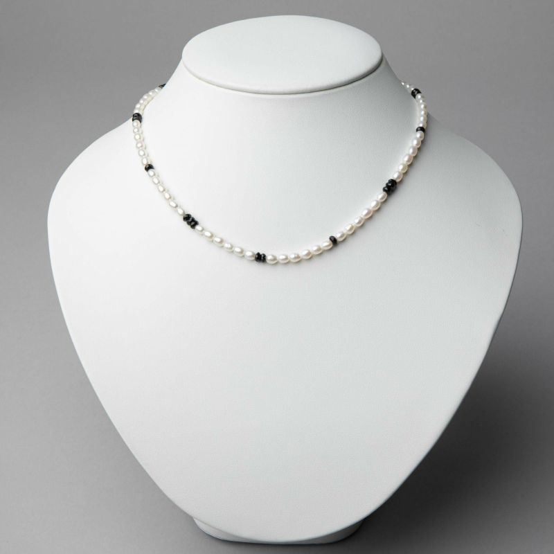 淡水真珠×ブラックスピネル ネックレス 3.5-4.0mm | 淡水真珠ネックレス