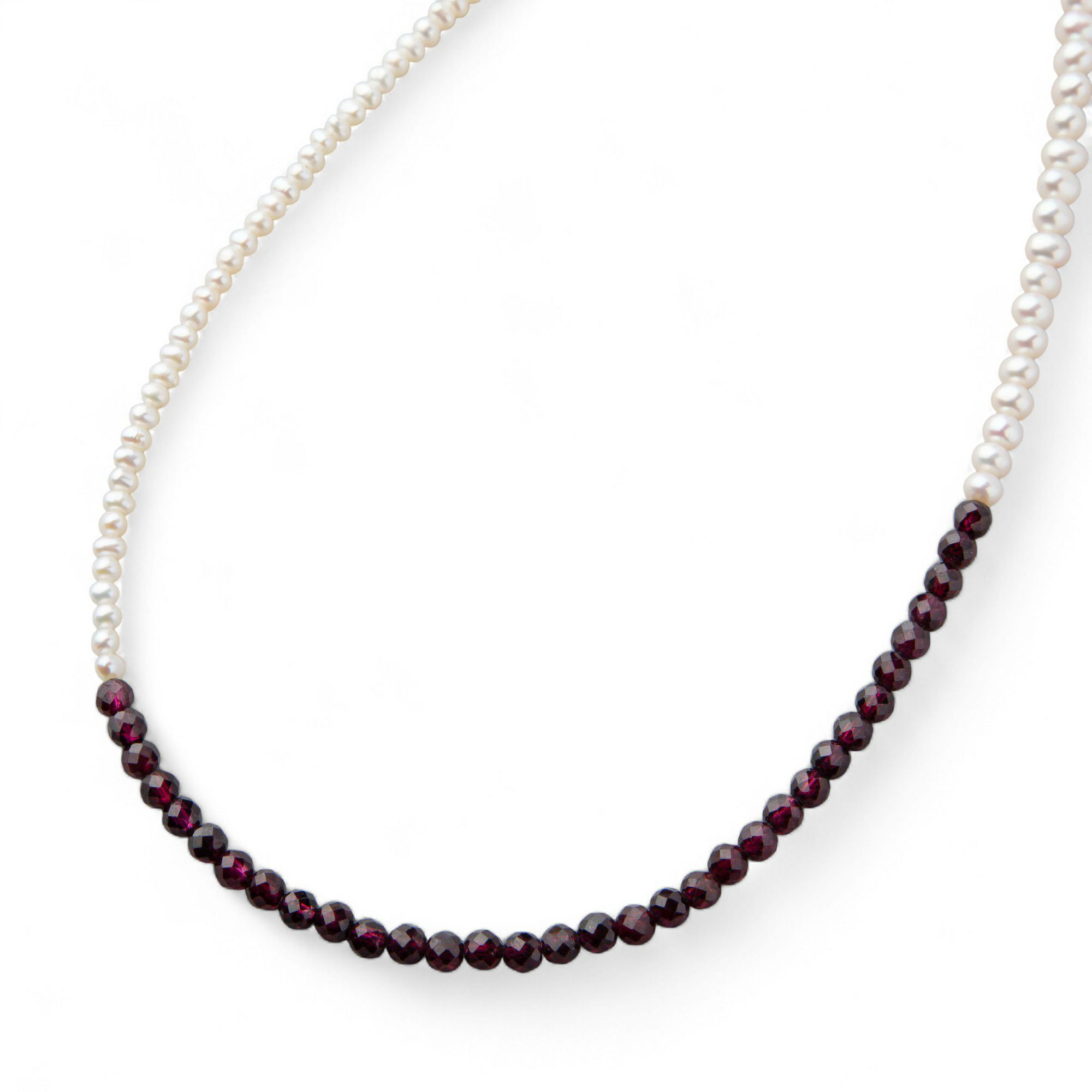淡水真珠×ガーネット ネックレス　2.5-5.0mm ミックス