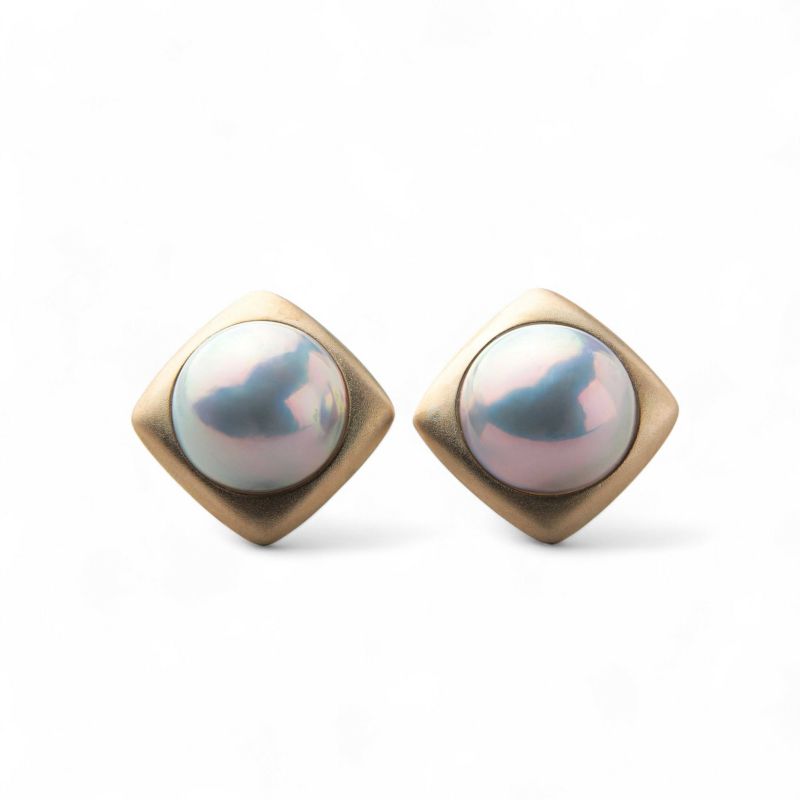 マベ真珠 スクエア ピアス12mmUP K18YG オーロラブルー