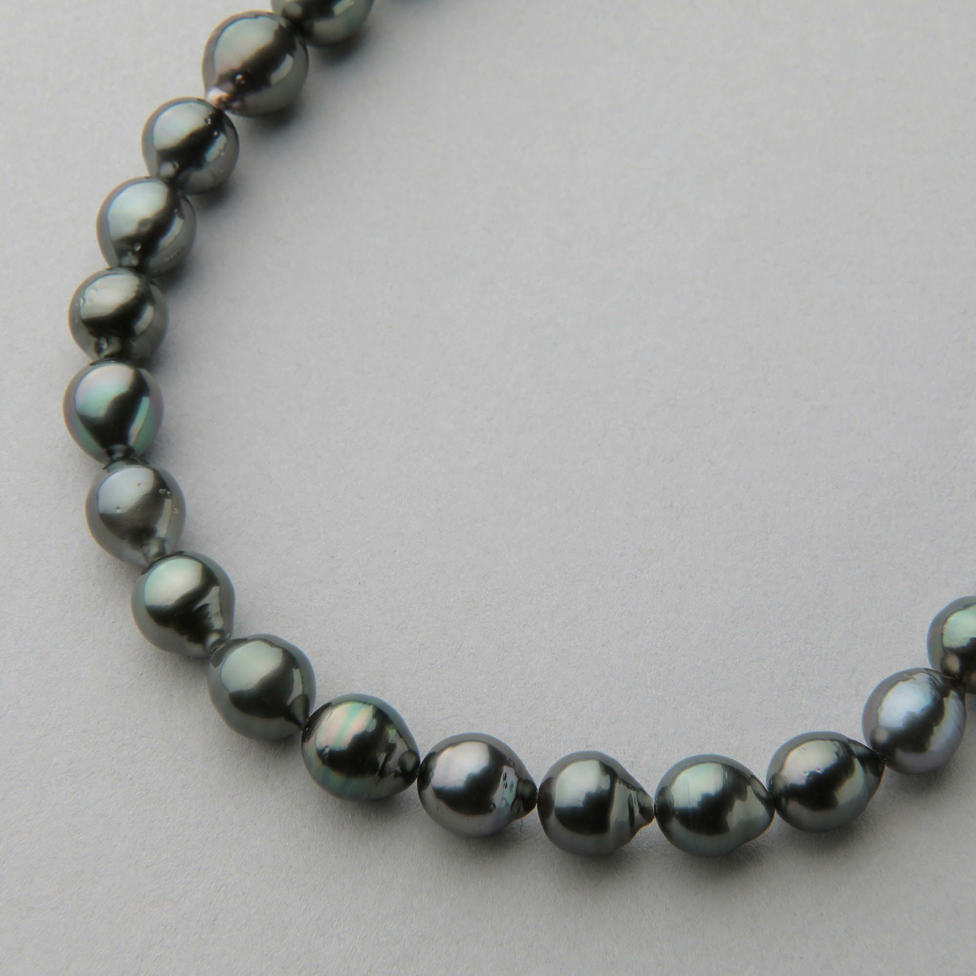 タヒチ黒蝶真珠 ネックレス8-9mm 66cm マチネーロング | 南洋真珠  