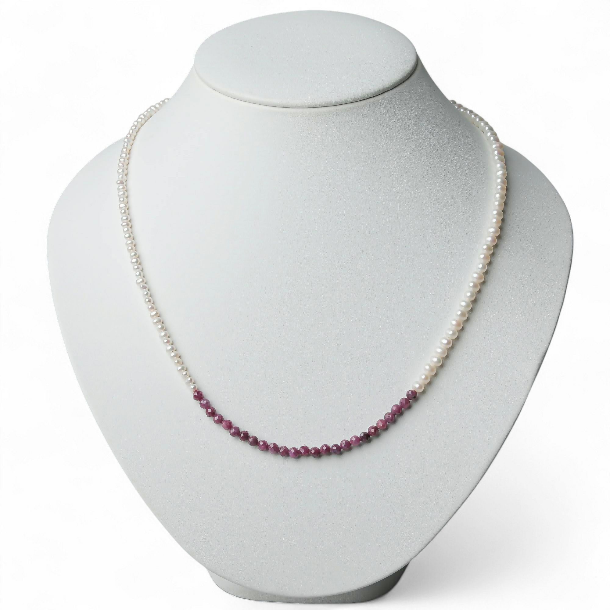 淡水真珠×ルビー ネックレス　2.5-5.0mm ミックス
