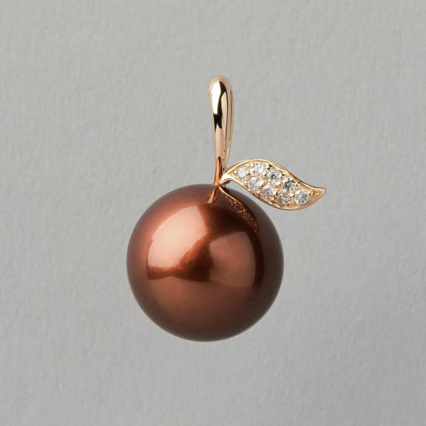 定番好評美品 K18PG 真珠 ショコラパール ダイヤ ネックレス　珠 約11.8mm ネックレス