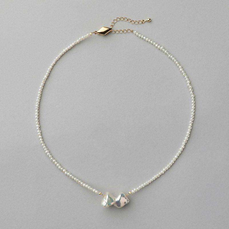 Unique fun! 淡水ケシ真珠 チョーカー/ネックレス　13-14mm / 2.0-2.5mm リボン バロック