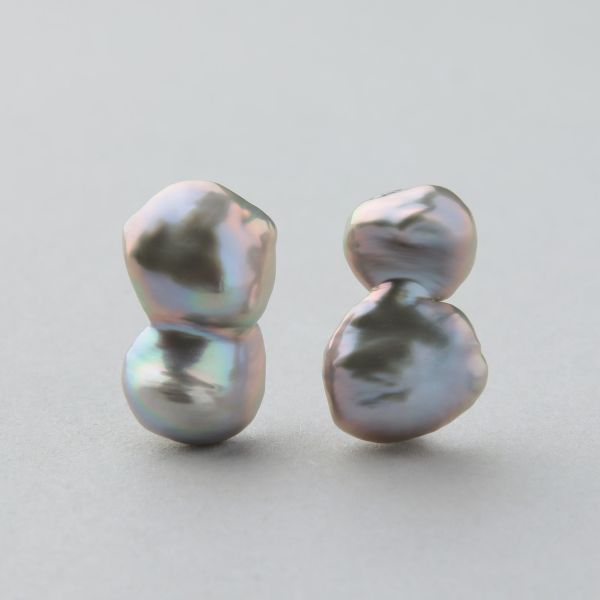 Unique fun! 淡水ケシ真珠 ピアス　11-13mm K18YG バロック