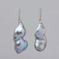 Unique fun! 淡水ケシ真珠 フックピアス　10-13mm PT900 バロック