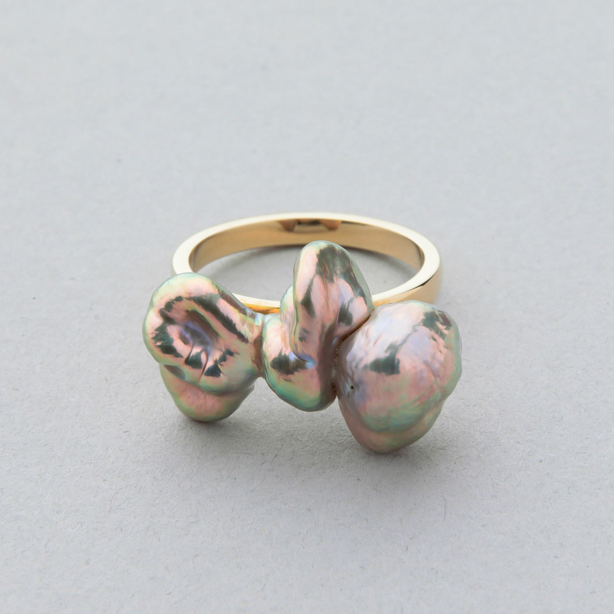 Unique fun! 淡水ケシ真珠 リング　K18YG 10-13mm バロック