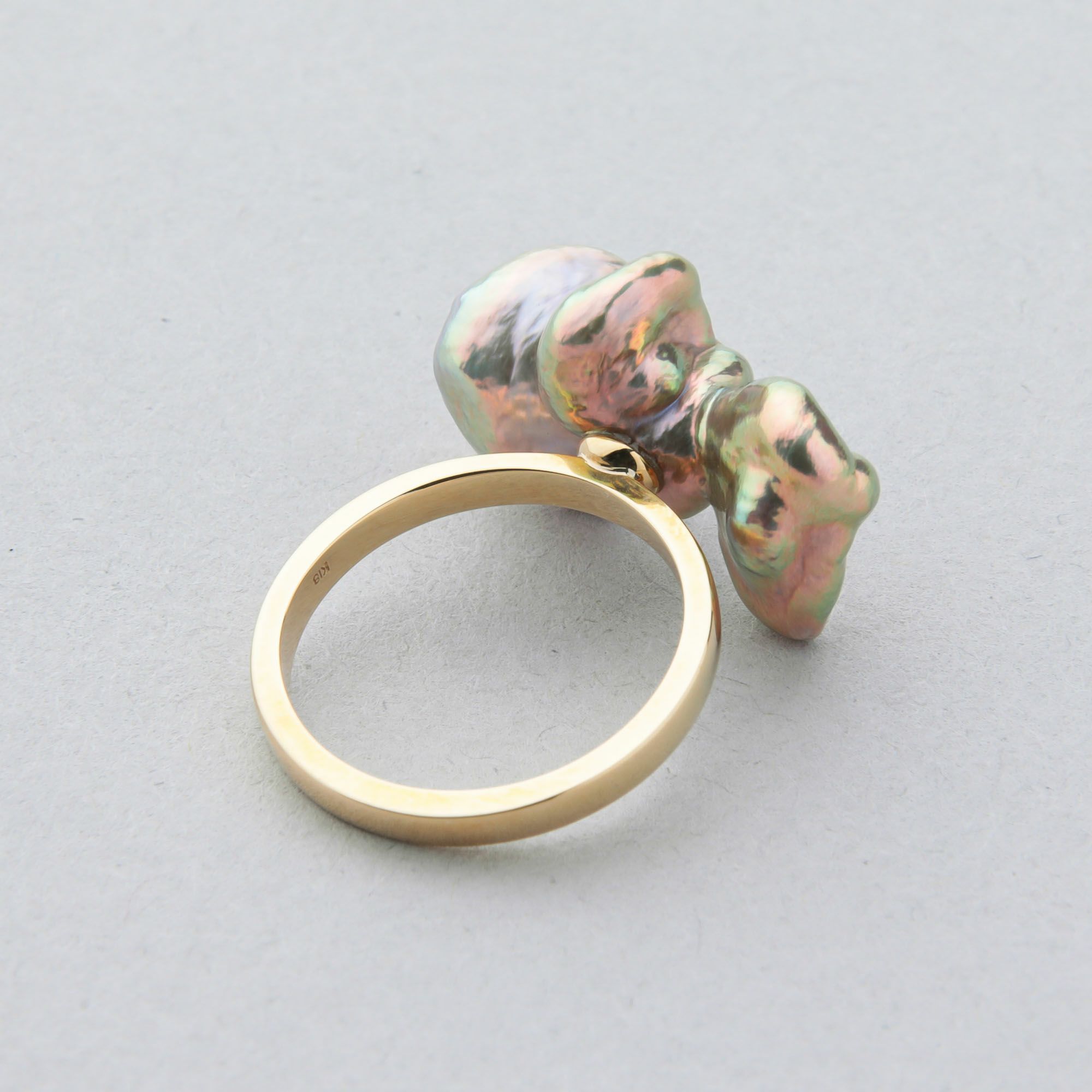 Unique fun! 淡水ケシ真珠 リング　K18YG 10-13mm バロック