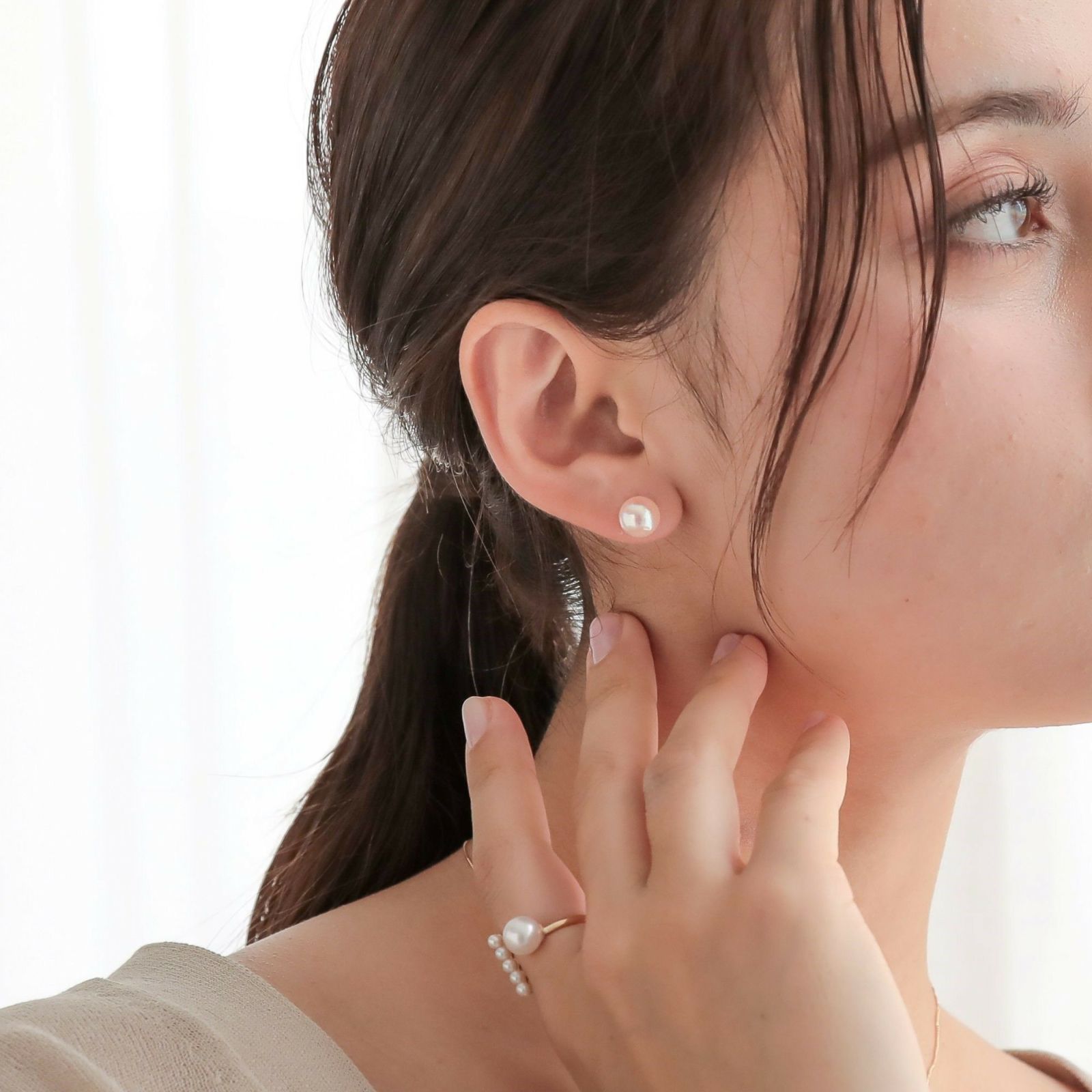 LUXE あこや真珠 ピアス8.5-9.0mm K18YG/PT900