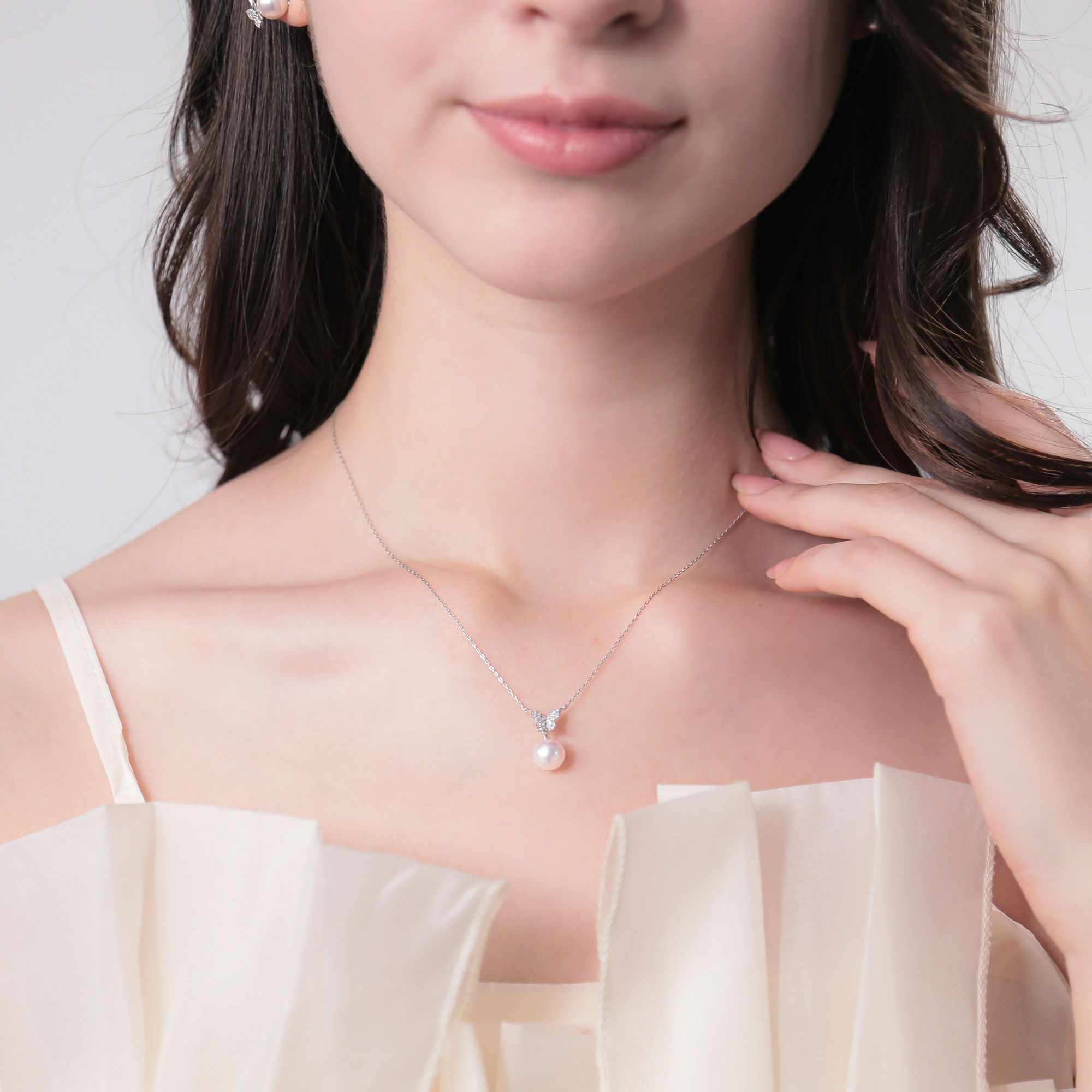 petit amie あこや真珠 蝶 ペンダント　7.5-8.0mm K18WG