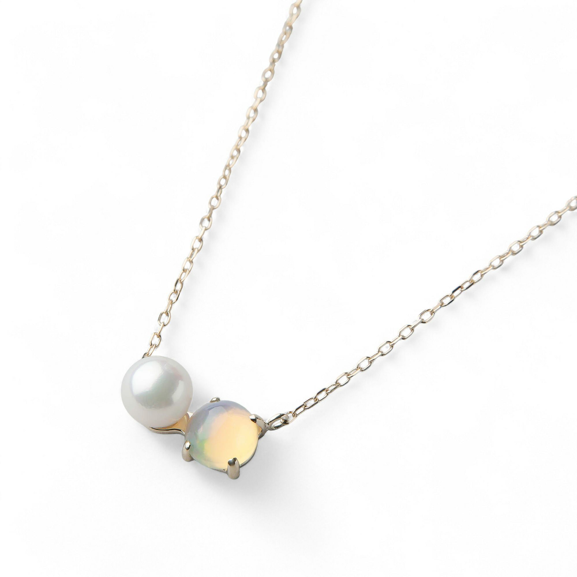 あこや真珠×オパール ペンダント　5.5-6.0mm/6mmUP K10YG