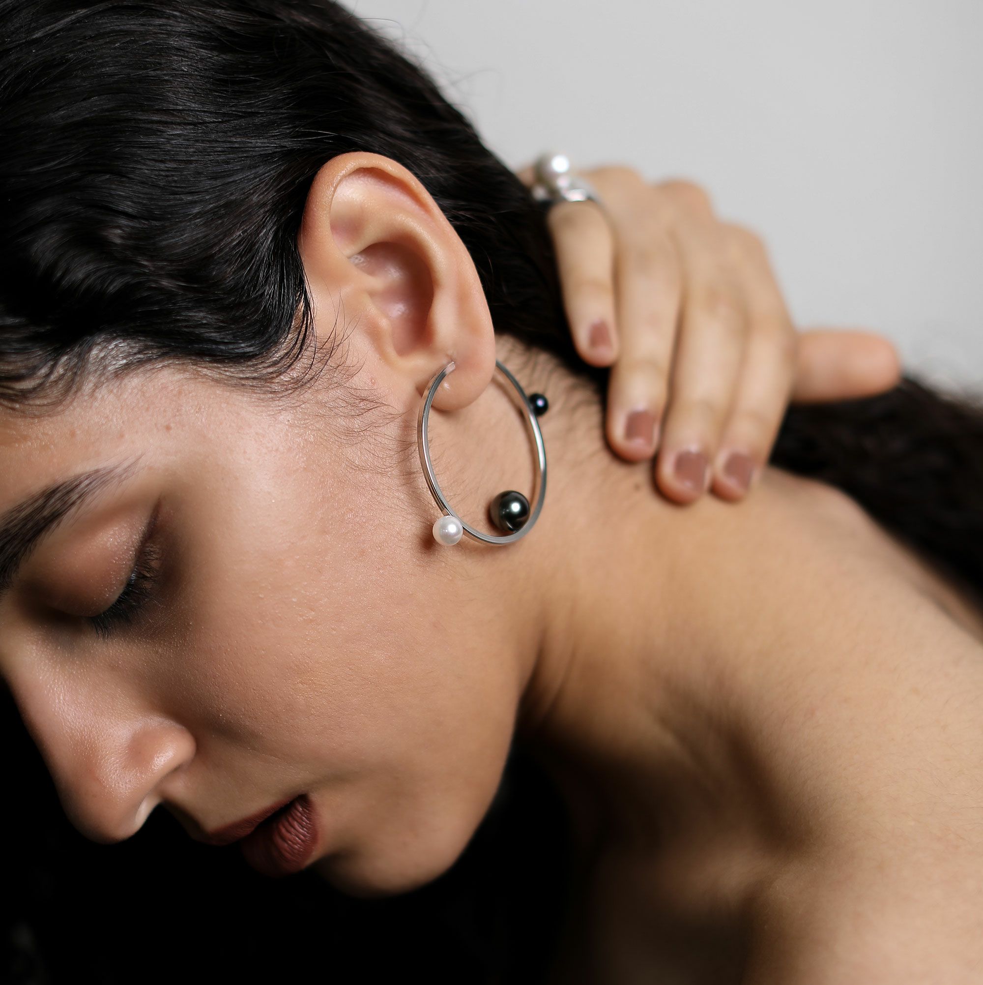 マルレナ ミラージュピアス タヒチ黒蝶真珠/あこや真珠　6-11mm SV925/K14WG