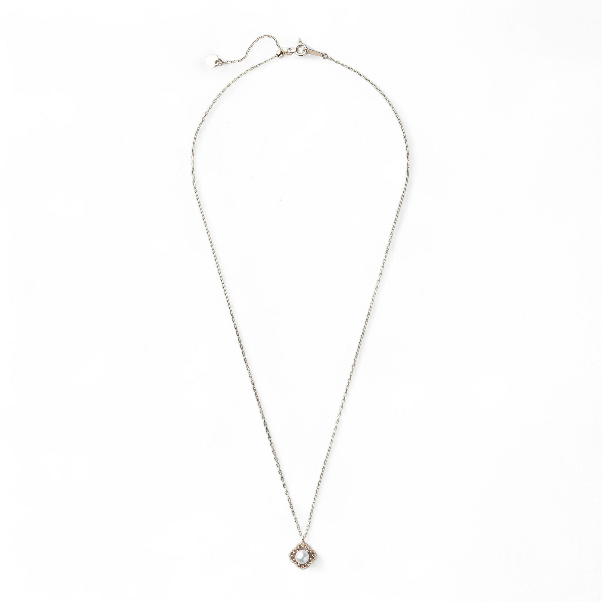 Fleur Eclat あこや真珠 フラワーペンダント 5.0-5.5mm K10YG