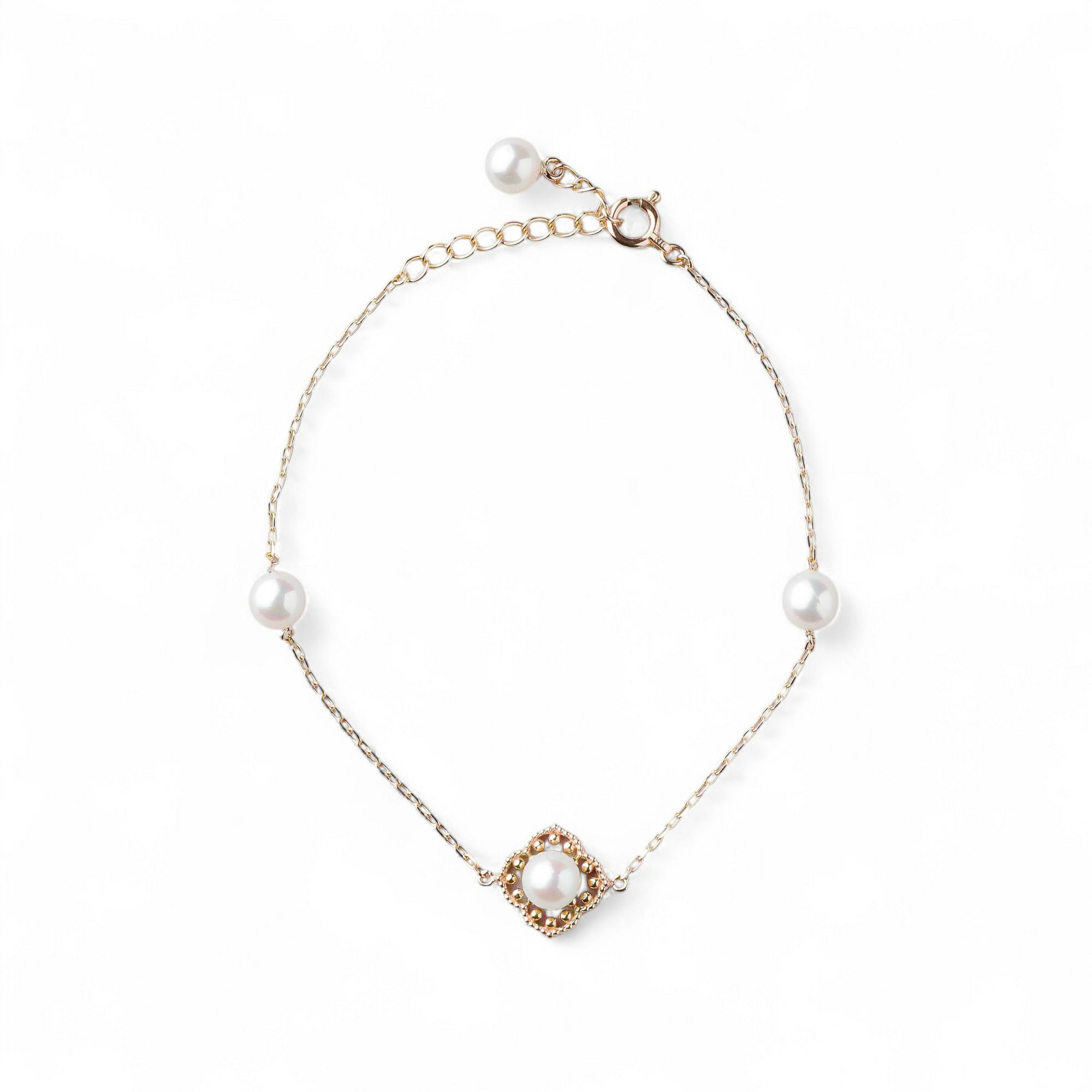 Fleur Eclat あこや真珠 フラワーブレスレット　5.0-5.5mm K10YG