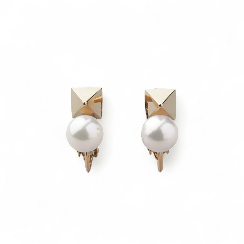 Carina あこや真珠 イヤリング　5.5-6.0mm K10YG