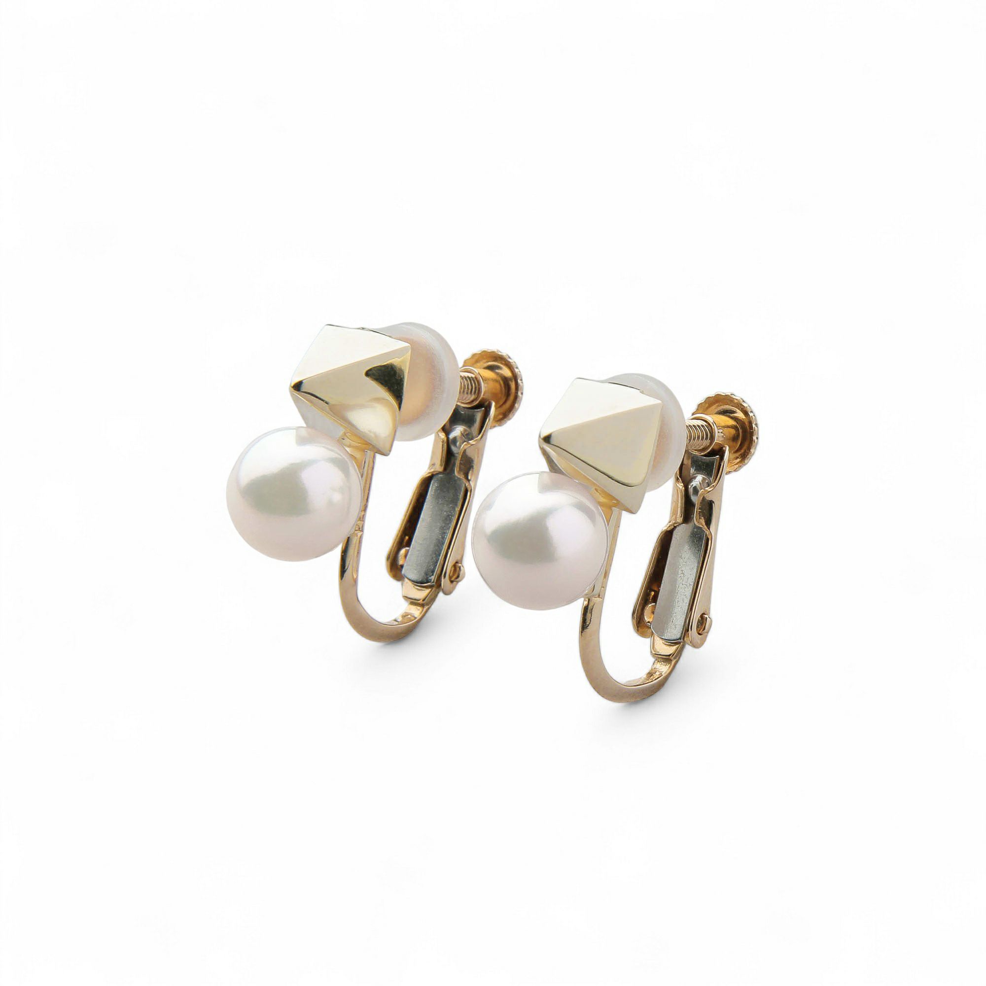 Carina あこや真珠 イヤリング　5.5-6.0mm K10YG