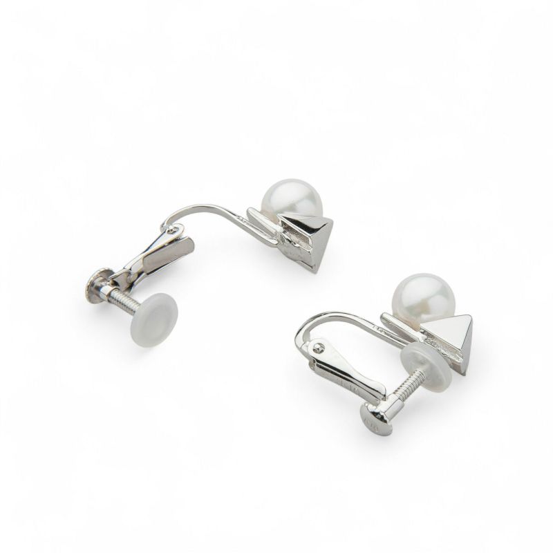 Carina あこや真珠 イヤリング　5.5-6.0mm K10WG