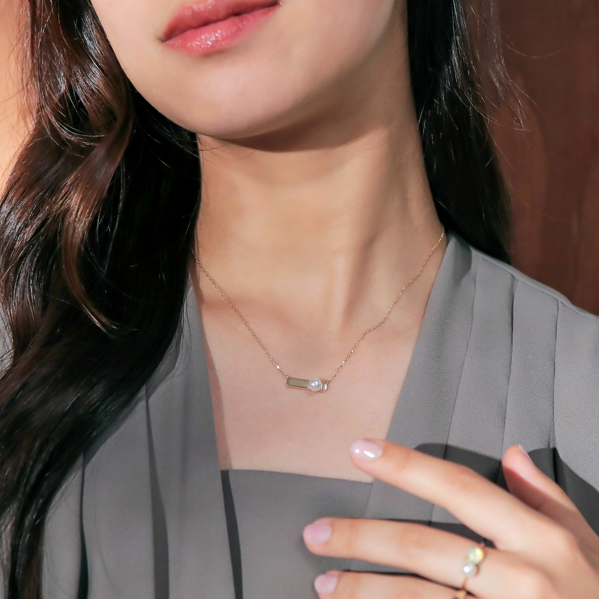 Carina あこや真珠 スリム シグネットペンダント　5.5-6.0mm K10YG