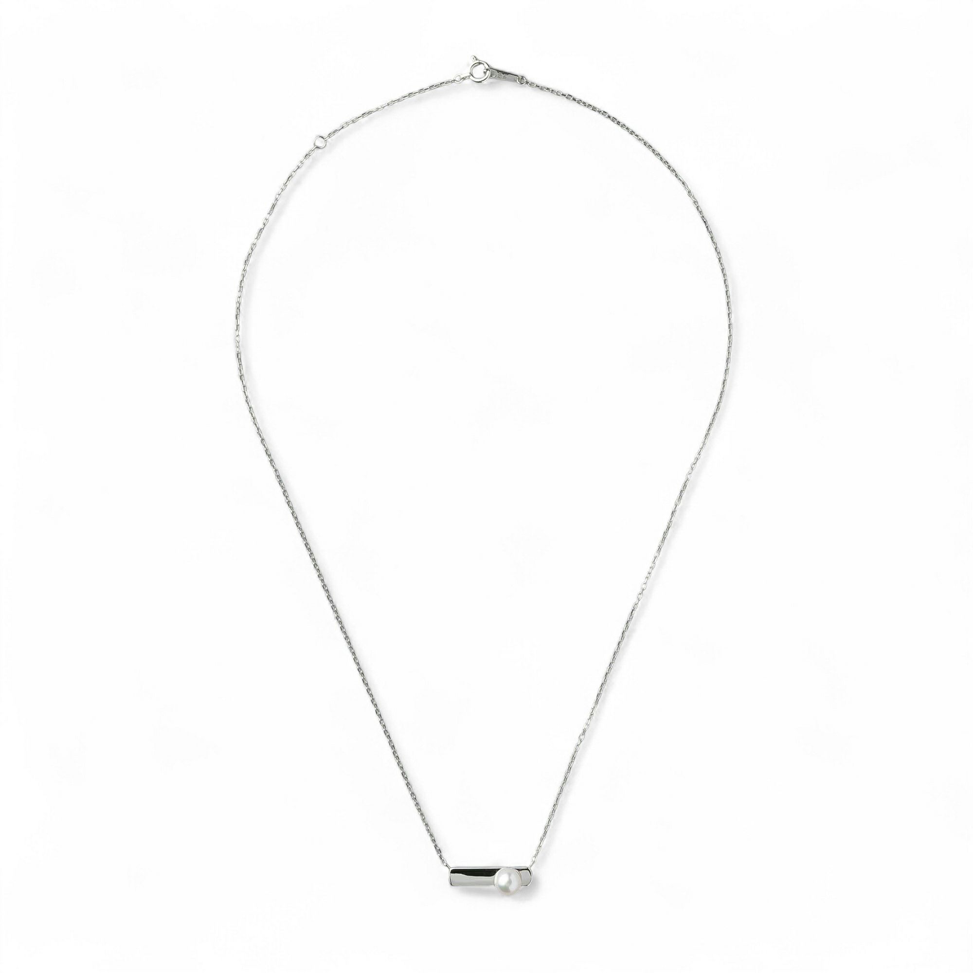 Carina あこや真珠 スリム シグネットペンダント　5.5-6.0mm K10WG